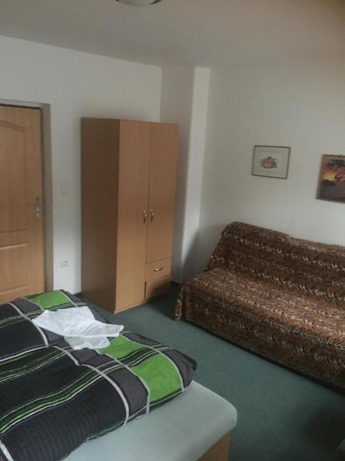 Hotel Salajka Horní Lomná Zewnętrze zdjęcie